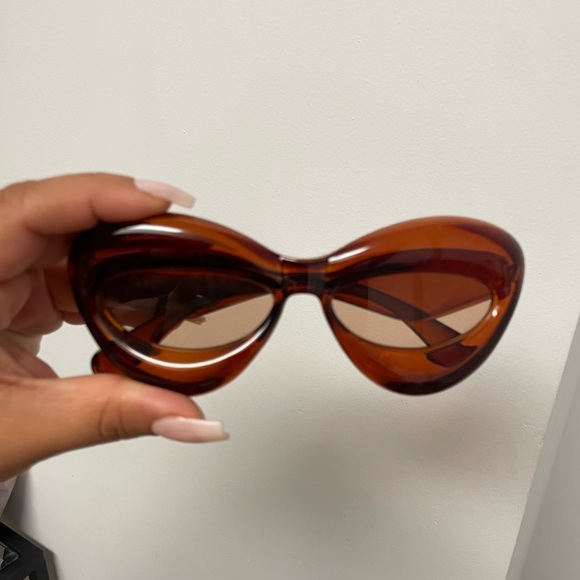 Groovy sunglasses - Picture 1 of 2